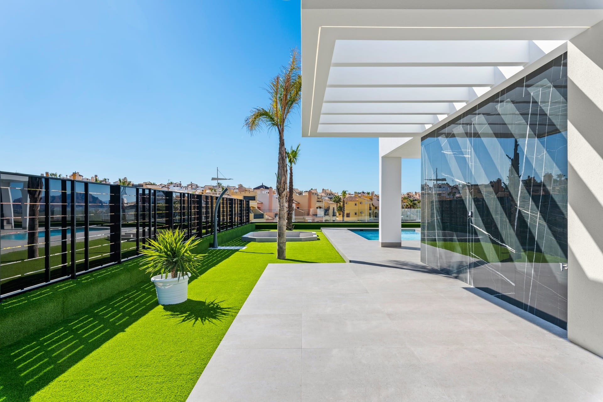 Neue Gebäude - Villa -
La Finca Golf