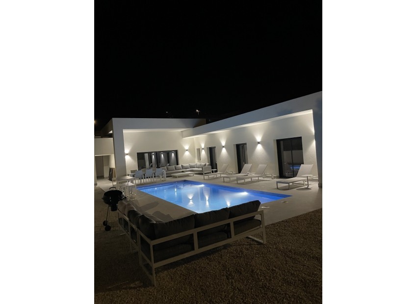Neue Gebäude - Villa -
La Romana