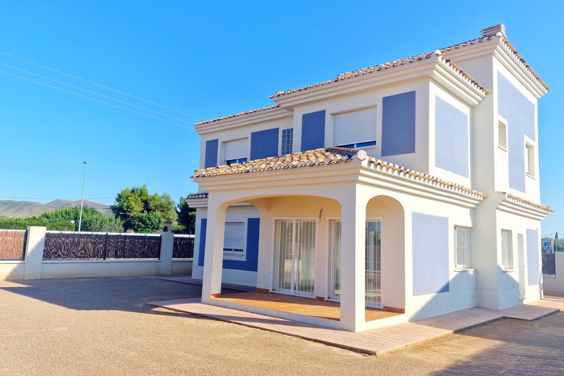 Neue Gebäude - Villa -
Lorca - Purias