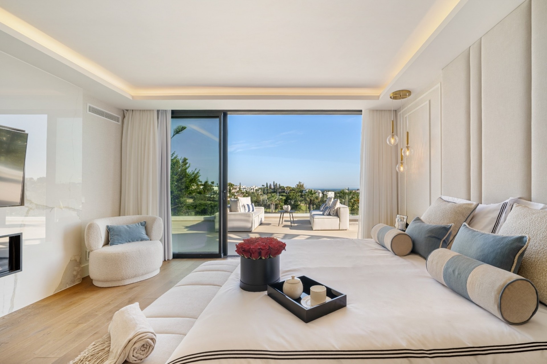 Neue Gebäude - Villa -
Marbella