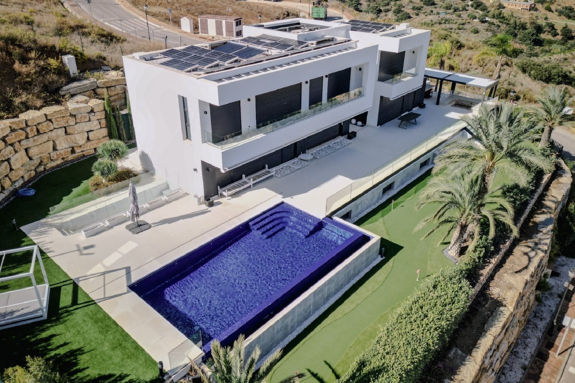 Neue Gebäude - Villa -
Mijas
