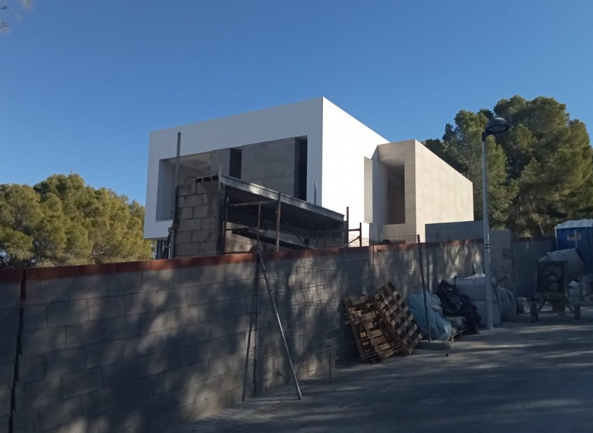 Neue Gebäude - Villa -
Moraira - Benimeit