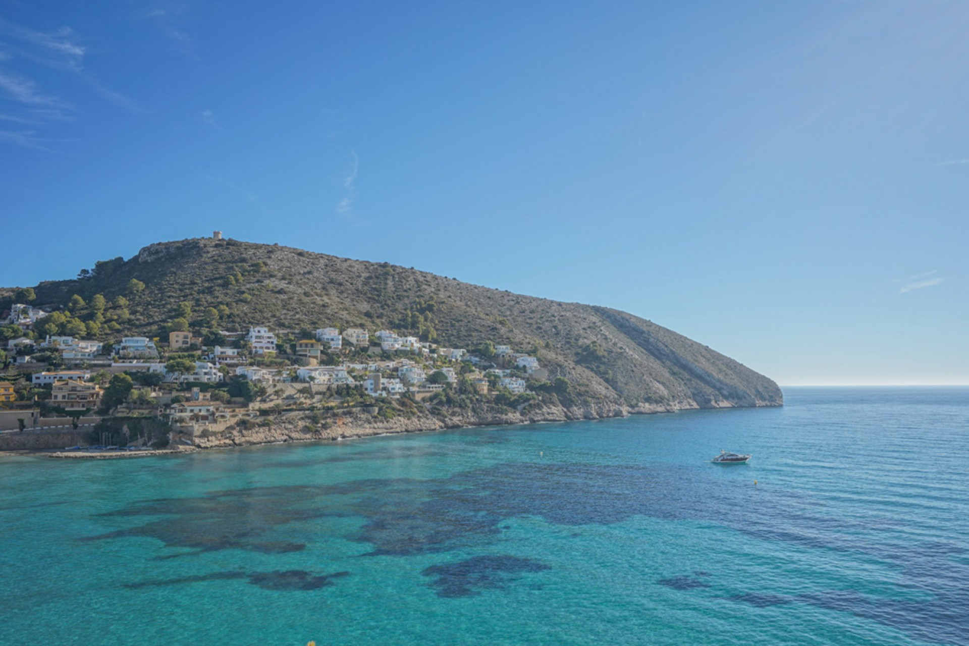 Neue Gebäude - Villa -
Moraira - Benimeit