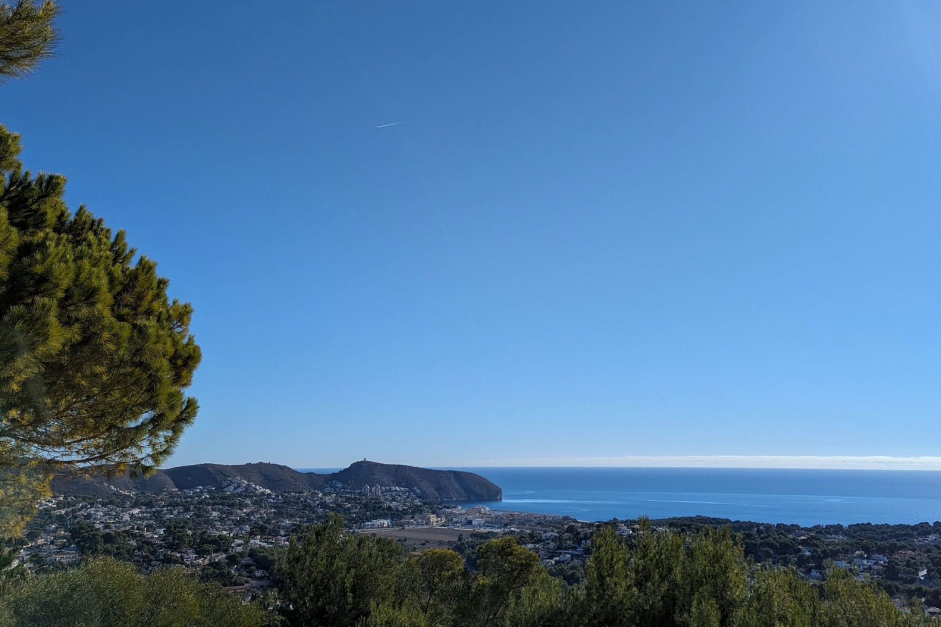 Neue Gebäude - Villa -
Moraira - Benimeit