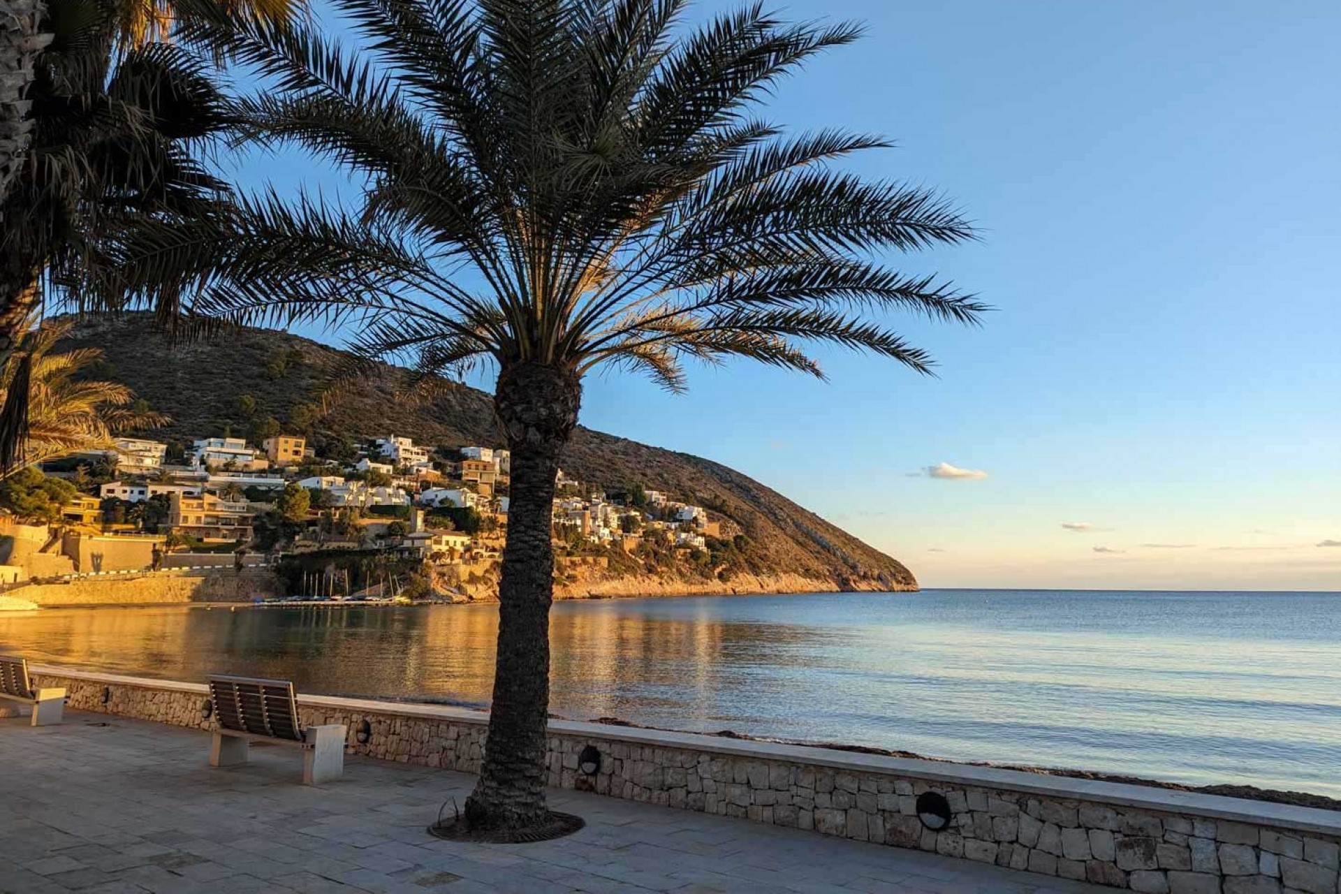Neue Gebäude - Villa -
Moraira - La Sabatera