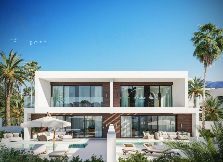 Neue Gebäude - Villa -
Nerja