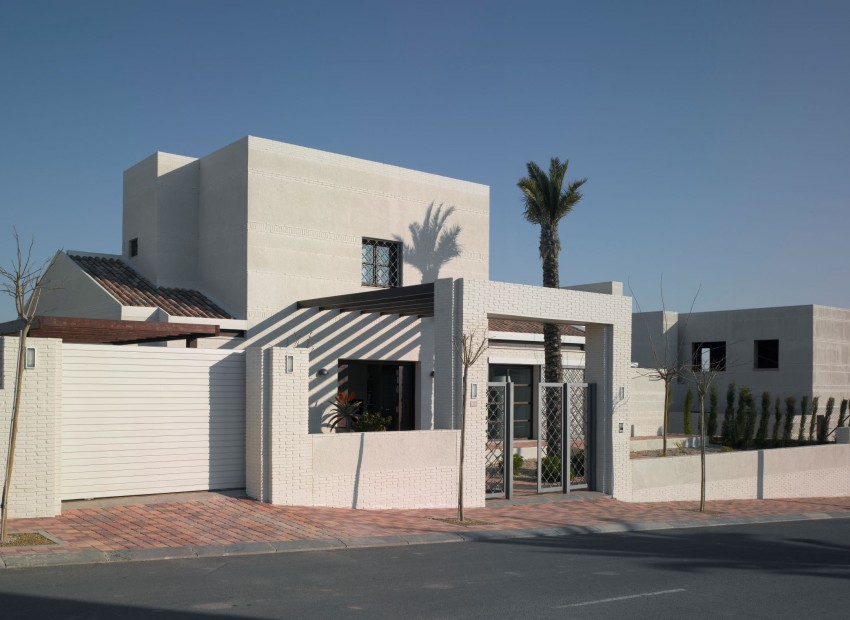 Neue Gebäude - Villa -
Peraleja Golf