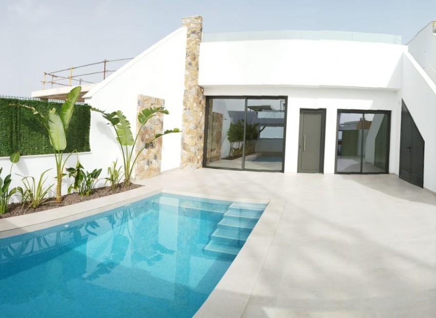 Neue Gebäude - Villa -
San Javier
