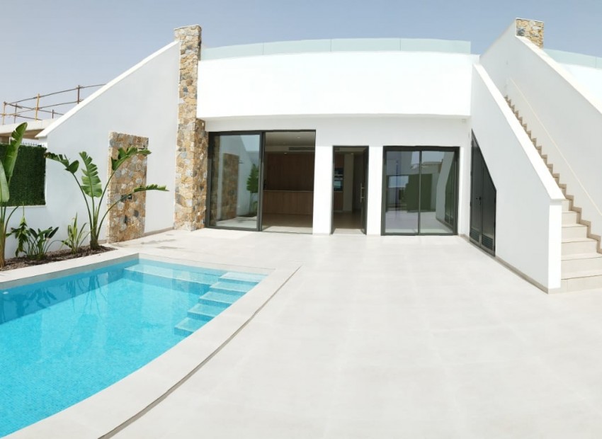 Neue Gebäude - Villa -
San Javier