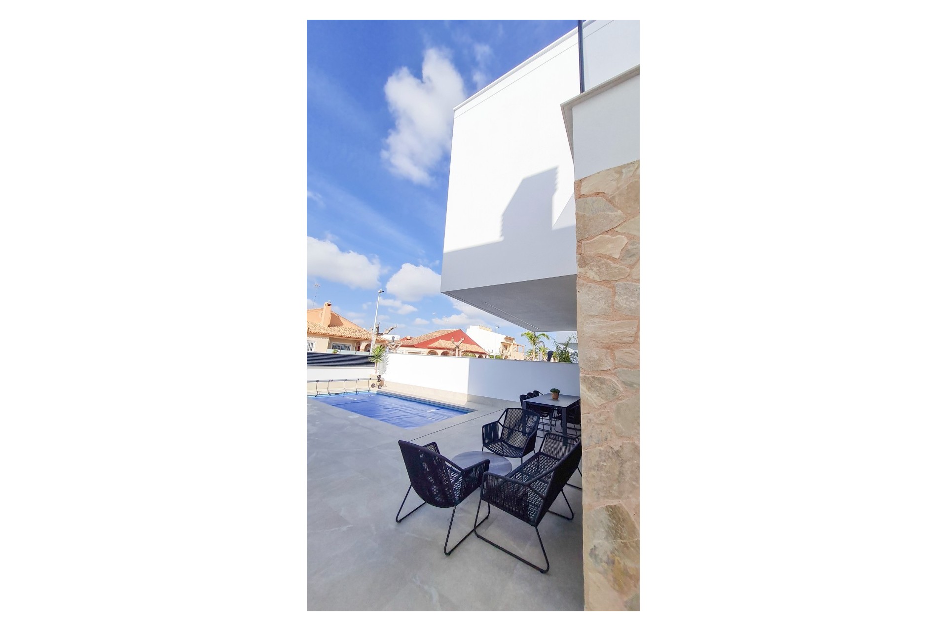 Neue Gebäude - Villa -
San Pedro del Pinatar
