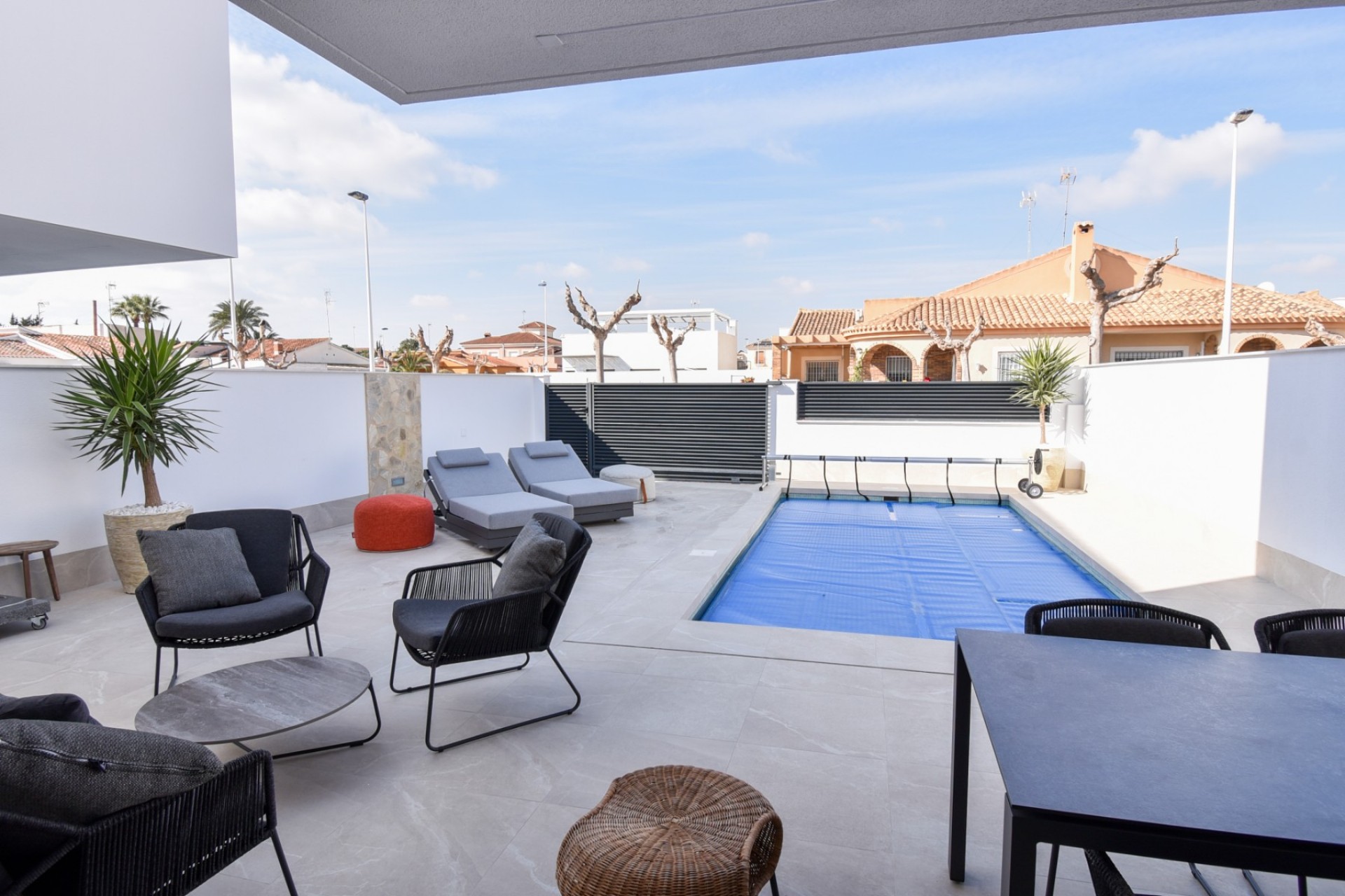 Neue Gebäude - Villa -
San Pedro del Pinatar