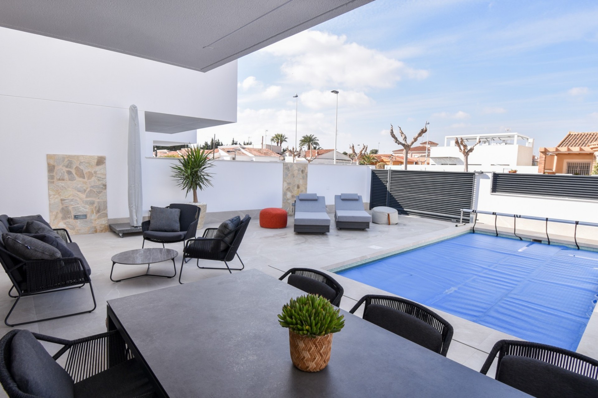 Neue Gebäude - Villa -
San Pedro del Pinatar
