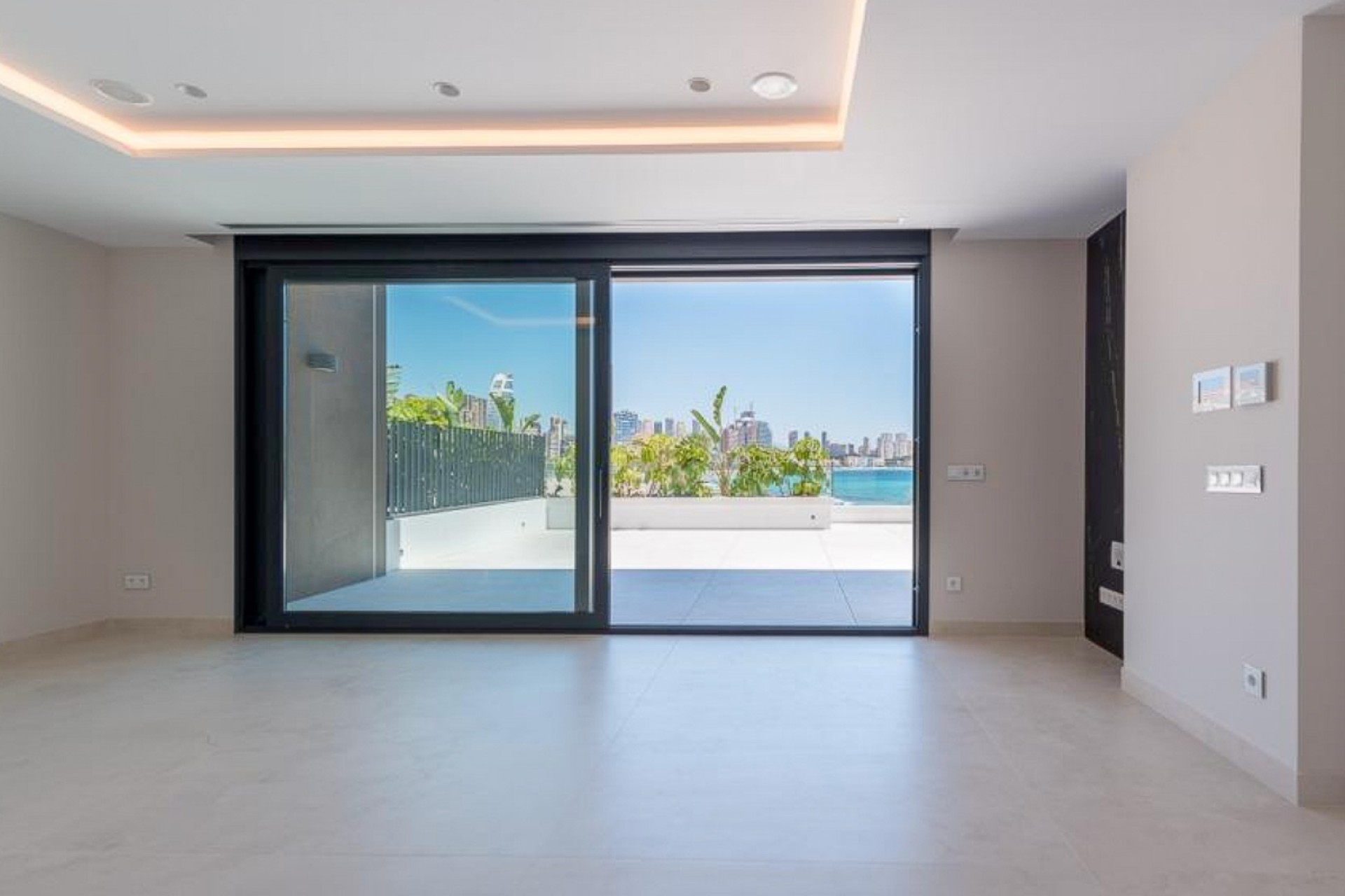 Neue Gebäude - Wohnung -
Benidorm