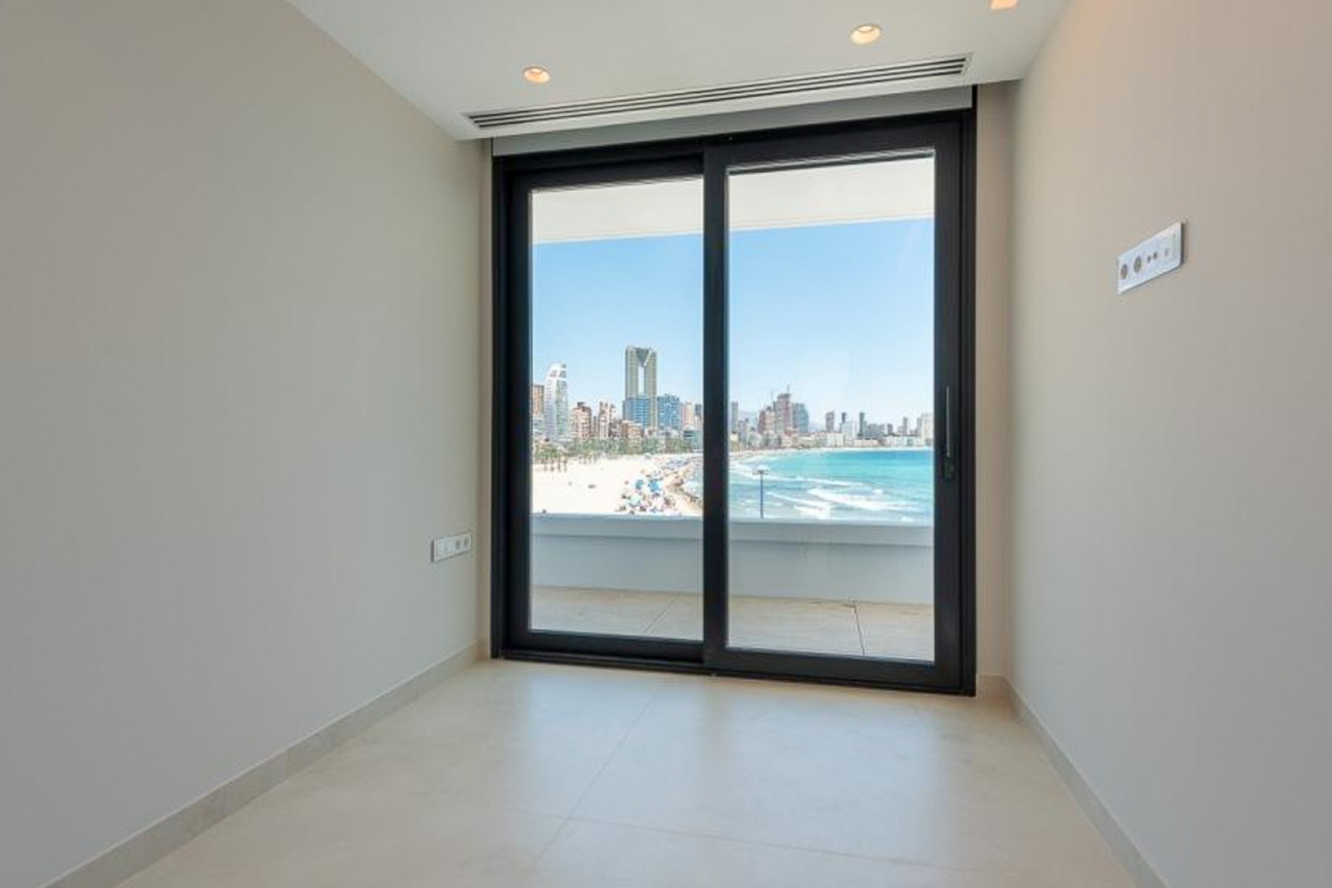 Neue Gebäude - Wohnung -
Benidorm