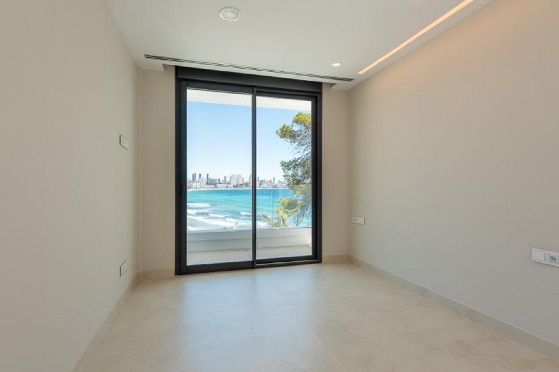 Neue Gebäude - Wohnung -
Benidorm