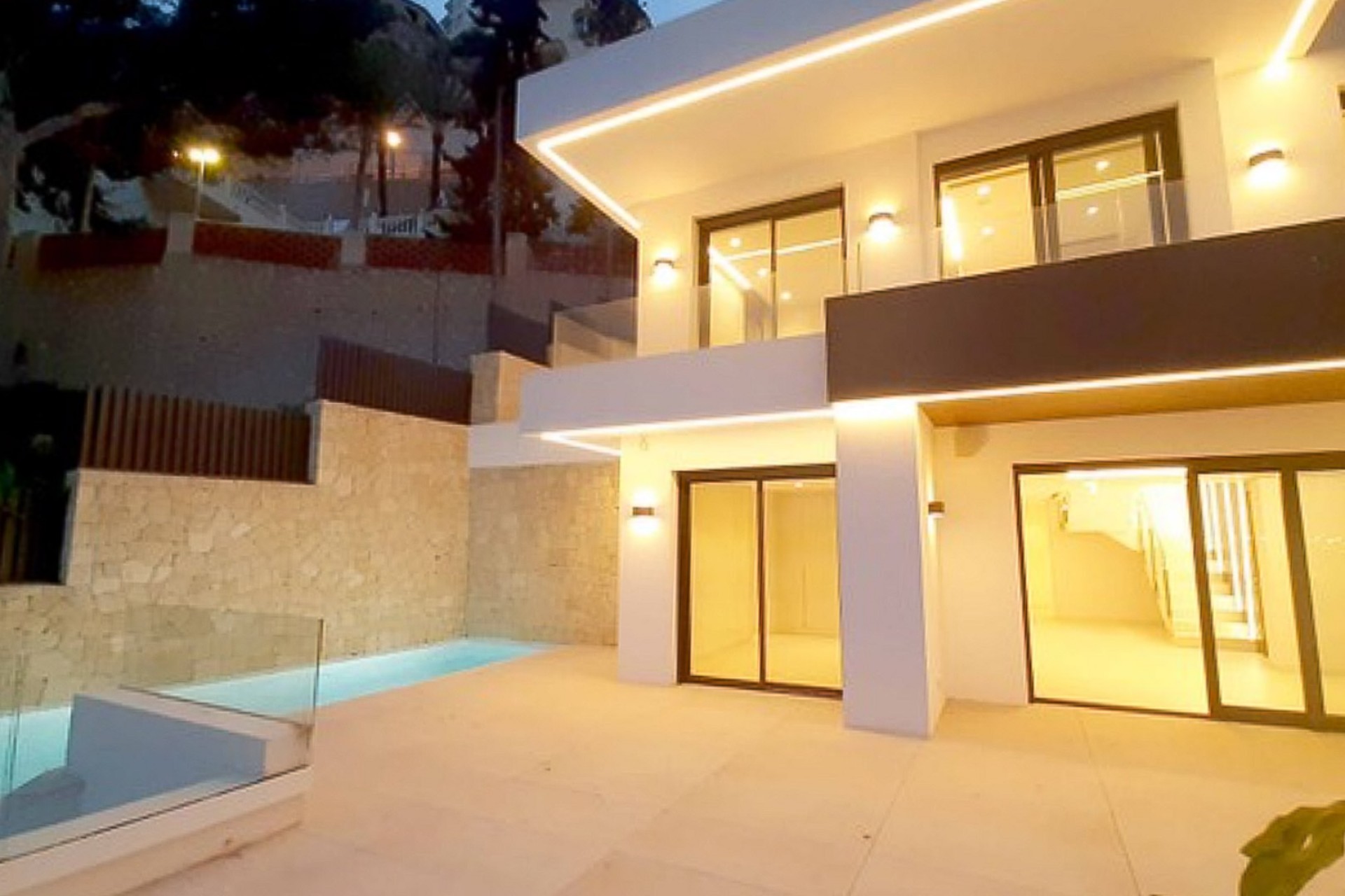 Neue Gebäude - Wohnung -
Benidorm
