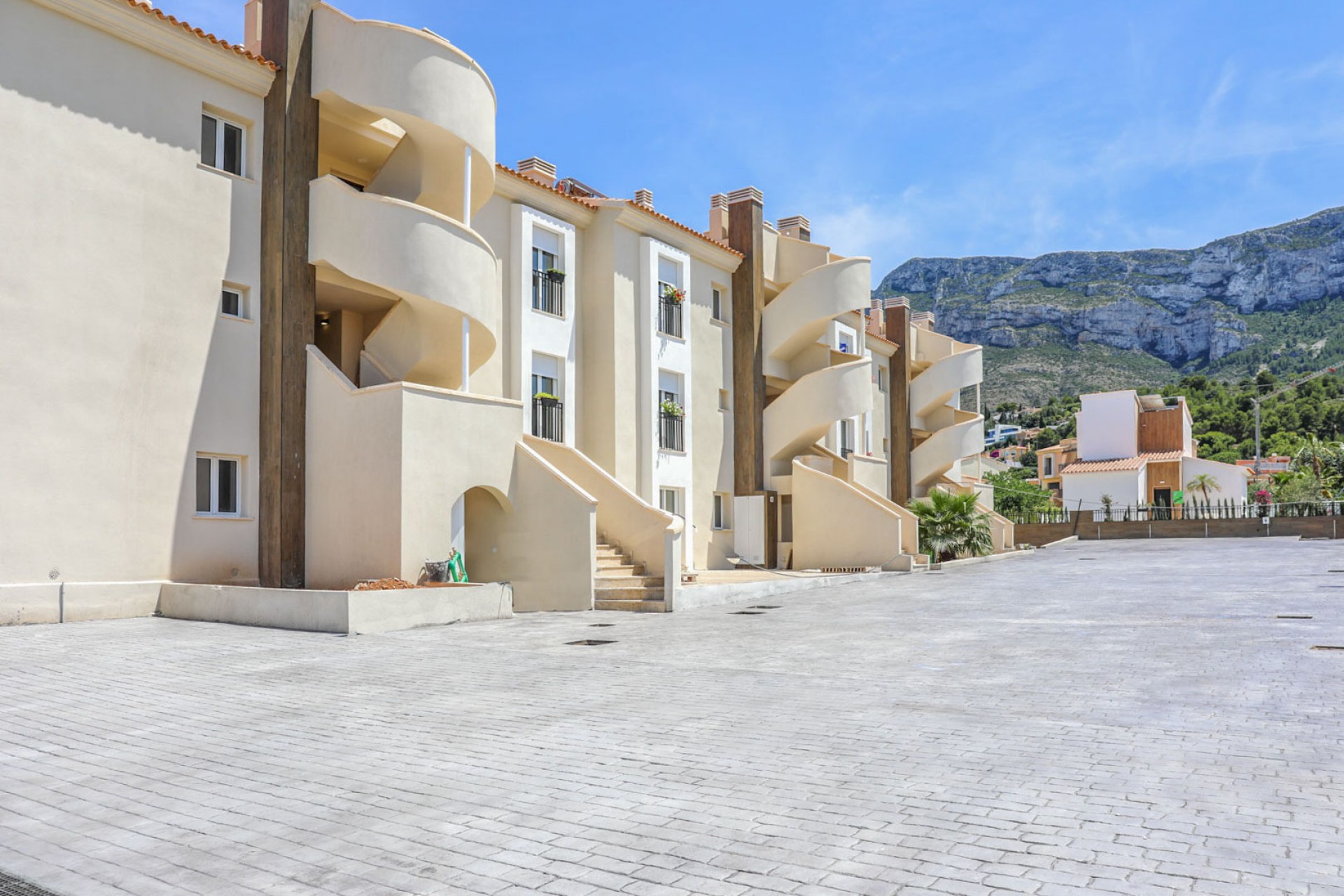 Neue Gebäude - Wohnung -
Denia - La Pedrera