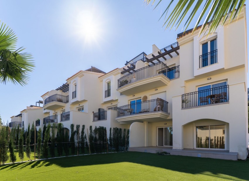 Neue Gebäude - Wohnung -
Denia - La Pedrera