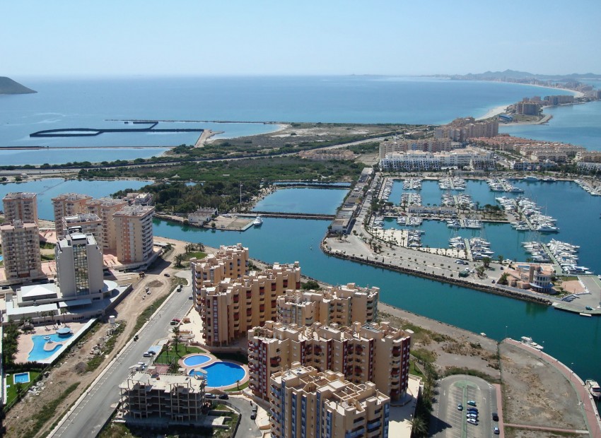 Neue Gebäude - Wohnung -
La Manga del Mar Menor