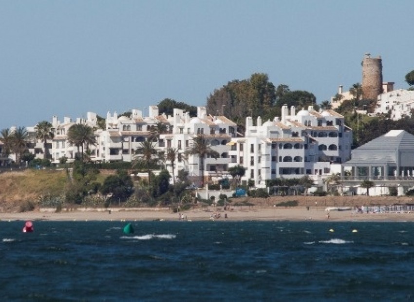 Neue Gebäude - Wohnung -
Las Lagunas de Mijas