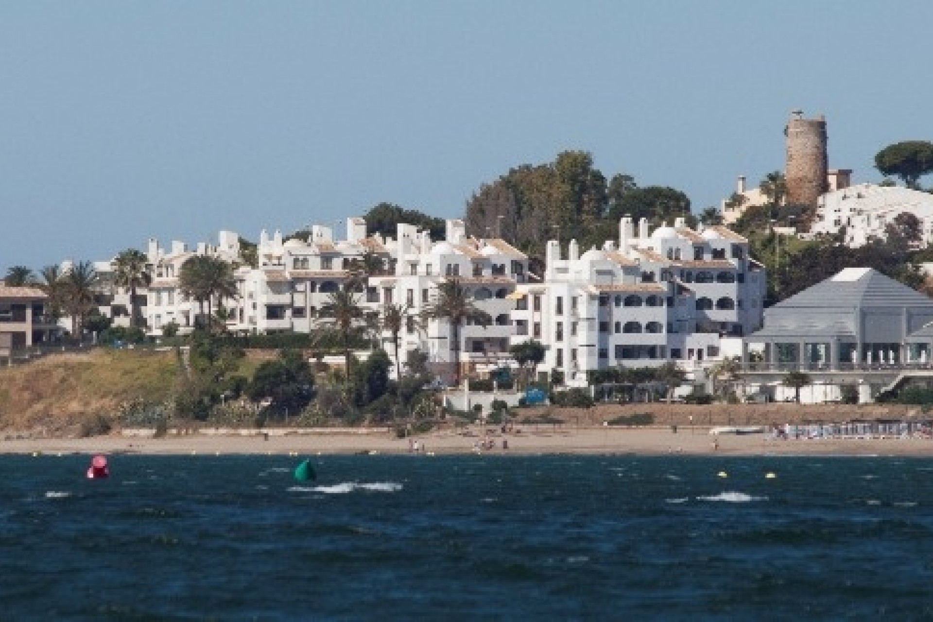 Neue Gebäude - Wohnung -
Las Lagunas de Mijas