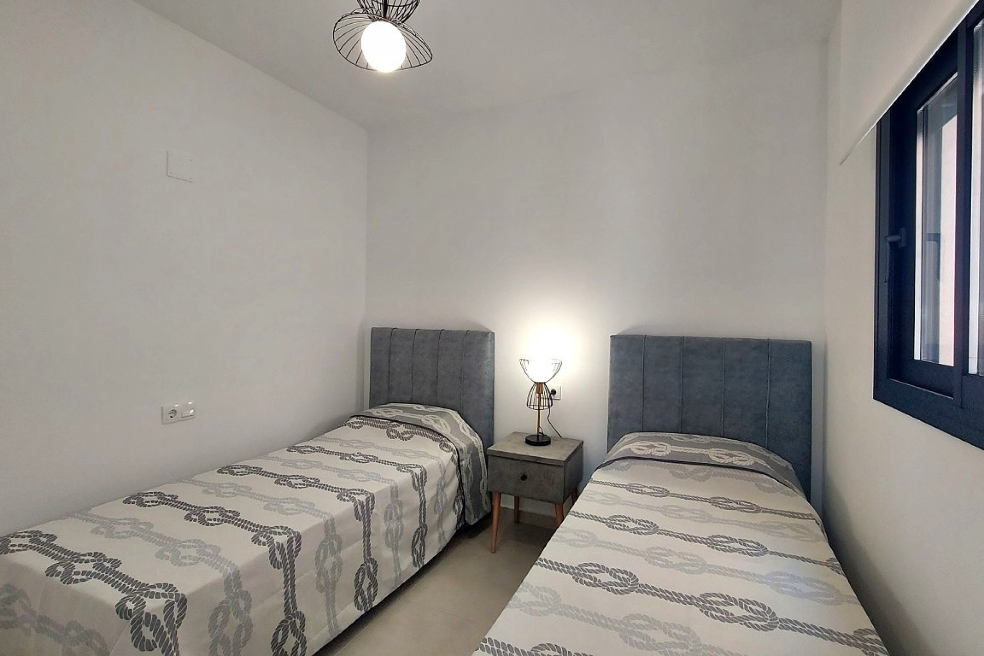 Neue Gebäude - Wohnung -
San Miguel de Salinas