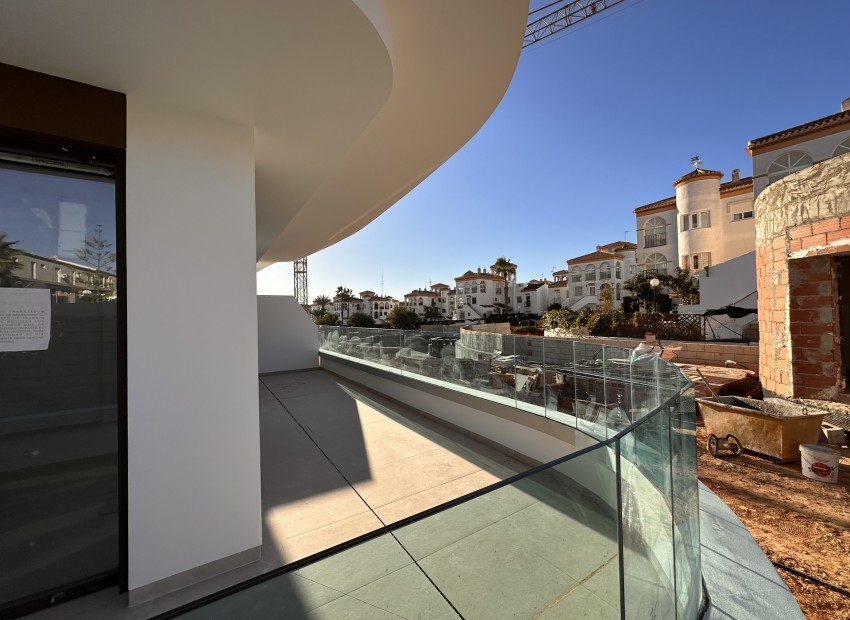 New Build - Apartment -
Playa Flamenca