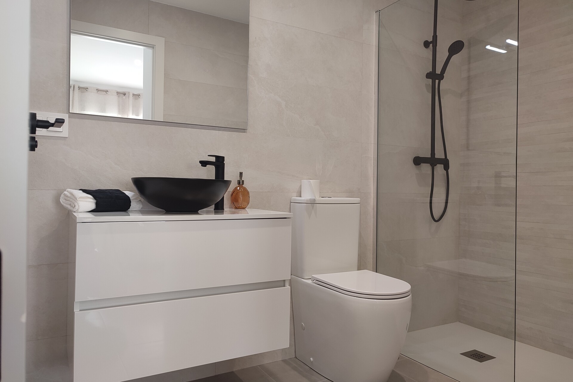 New Build - detached -
Balsicas