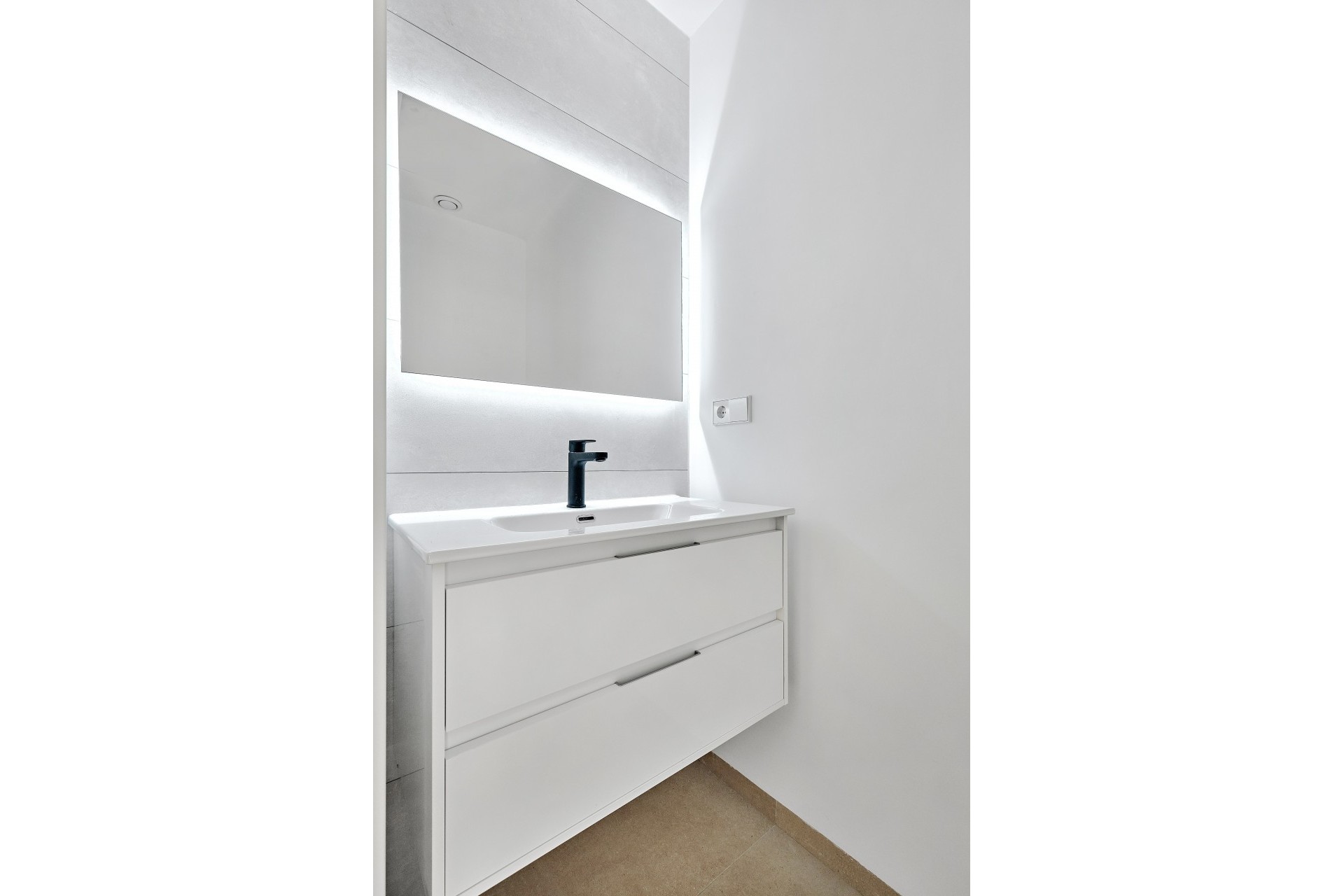 New Build - detached -
La Herrada