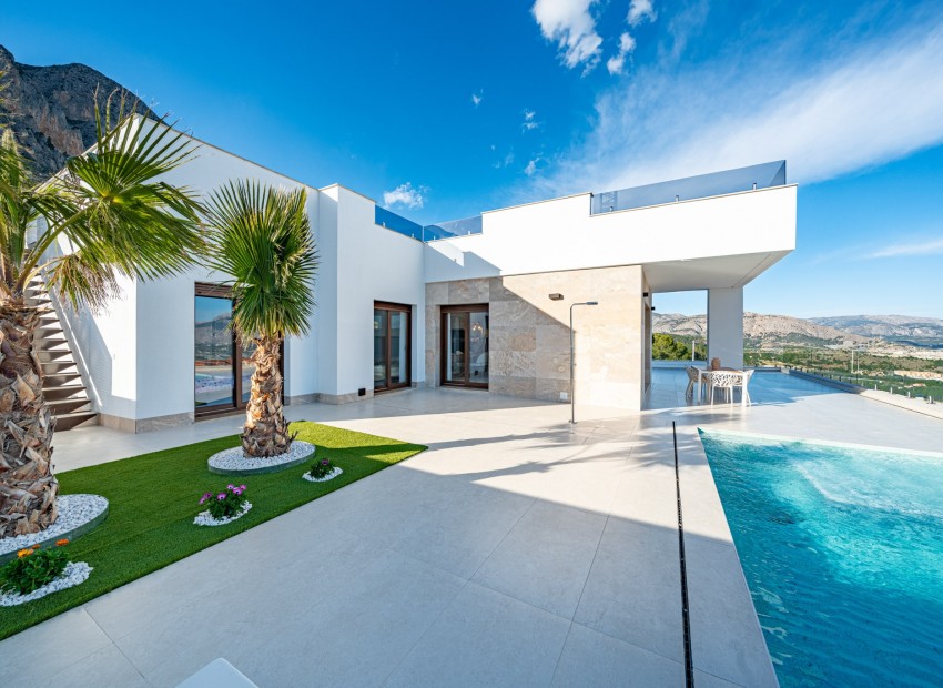 New Build - detached -
Polop