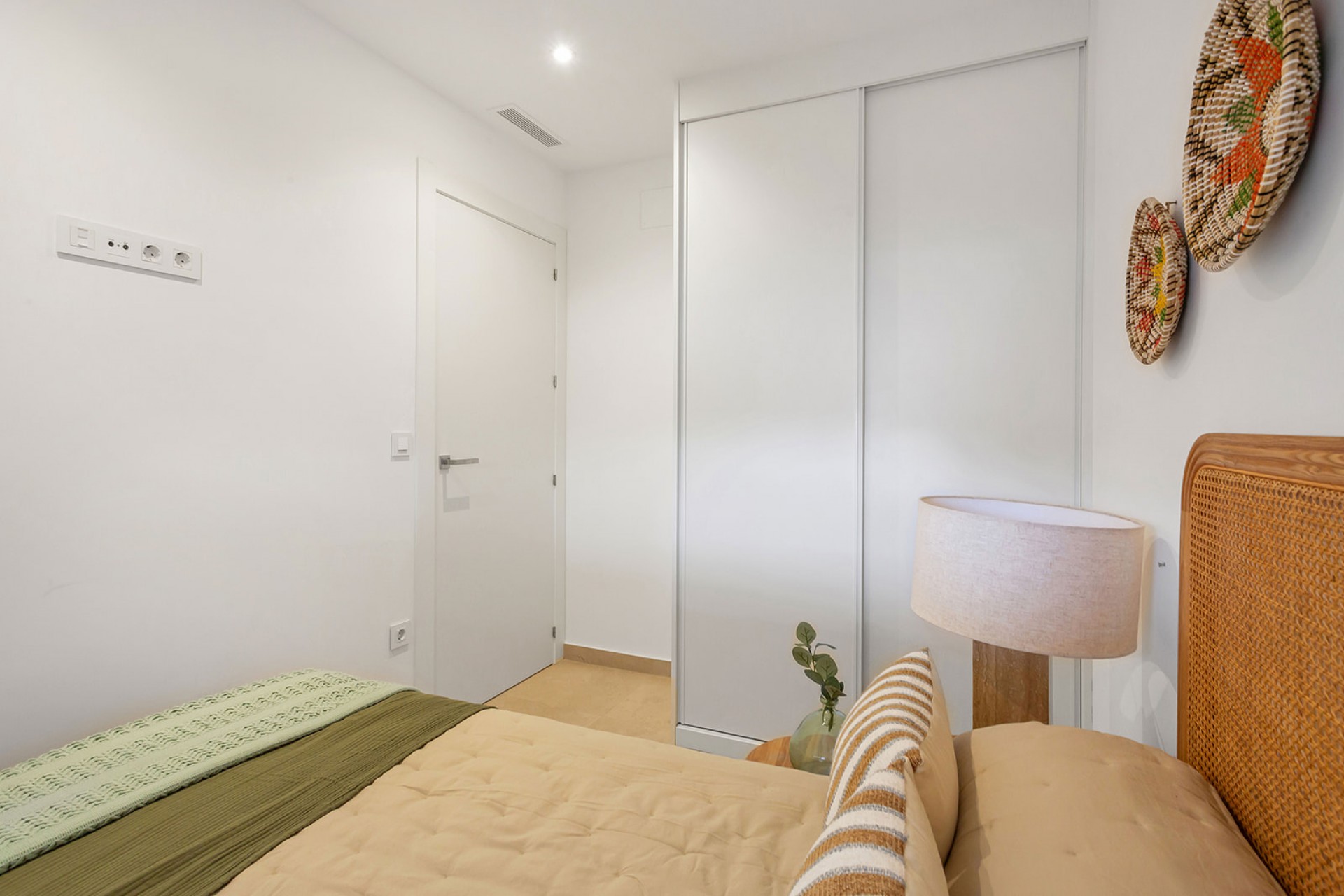 New Build - high-bungalow -
Los Alcazares