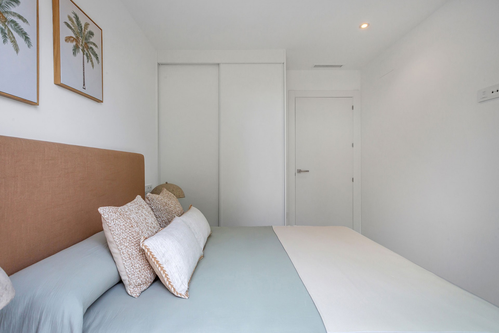 New Build - high-bungalow -
Los Alcazares