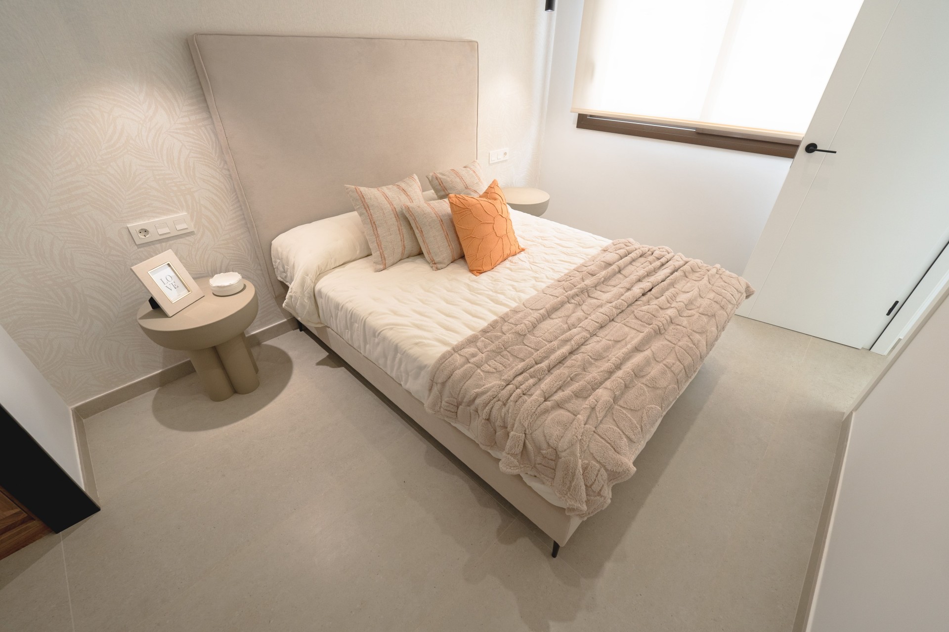 New Build - terraced -
Heredades