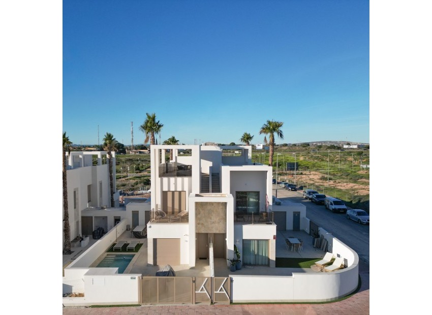 New Build - terraced -
Los Alcazares
