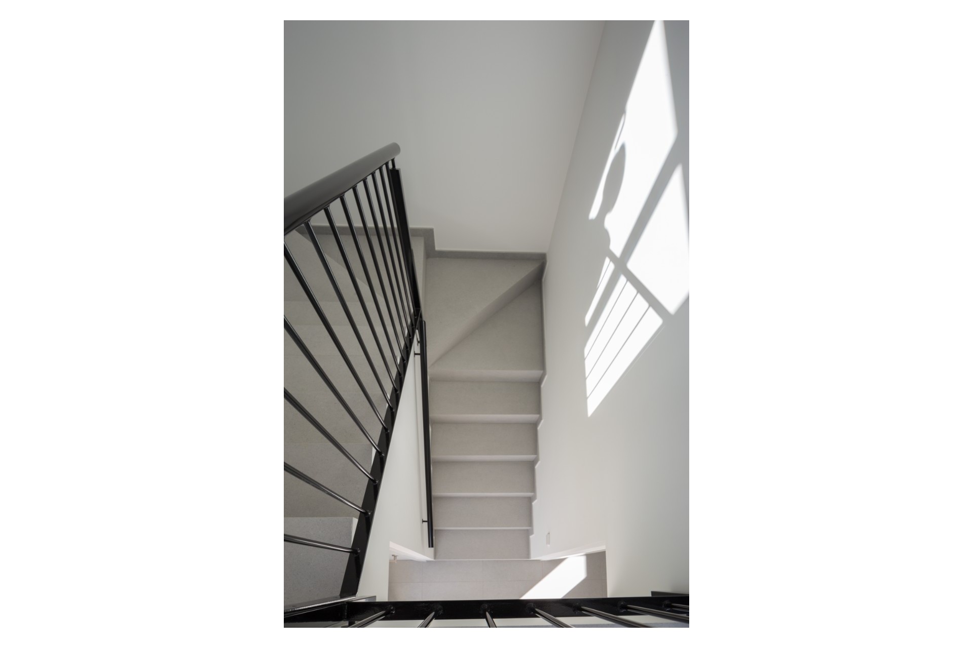 New Build - Townhouse -
Banos Y Mendigo