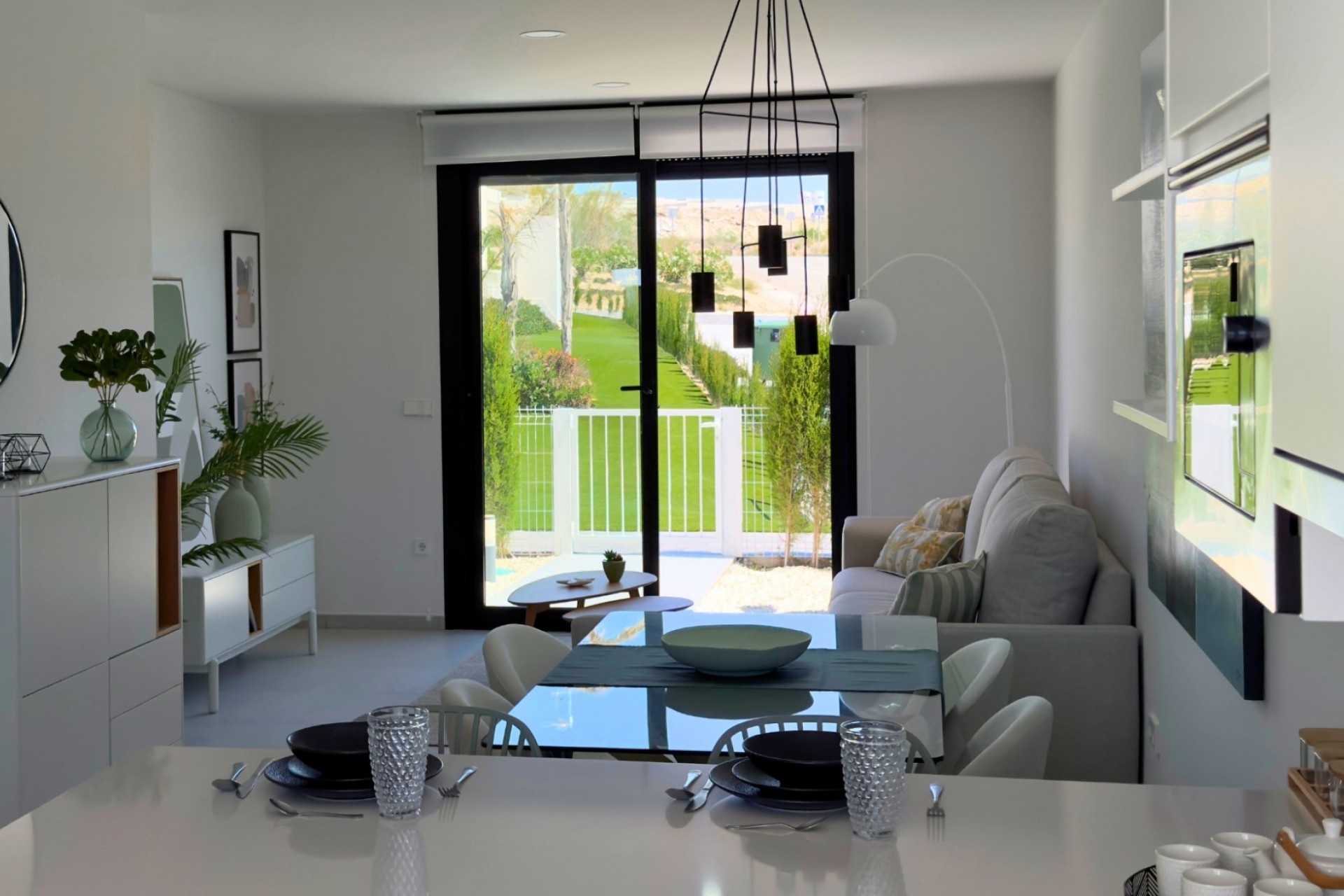 New Build - Townhouse -
Banos Y Mendigo