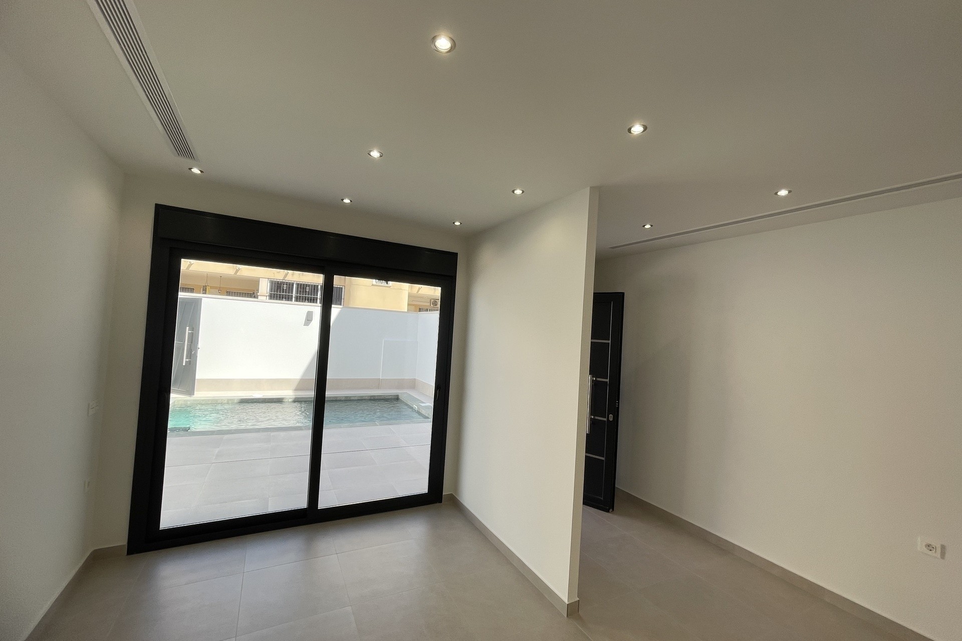 New Build - Villa -
Heredades