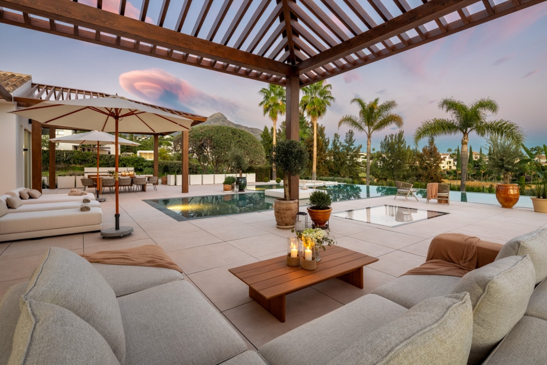 New Build - Villa -
Marbella