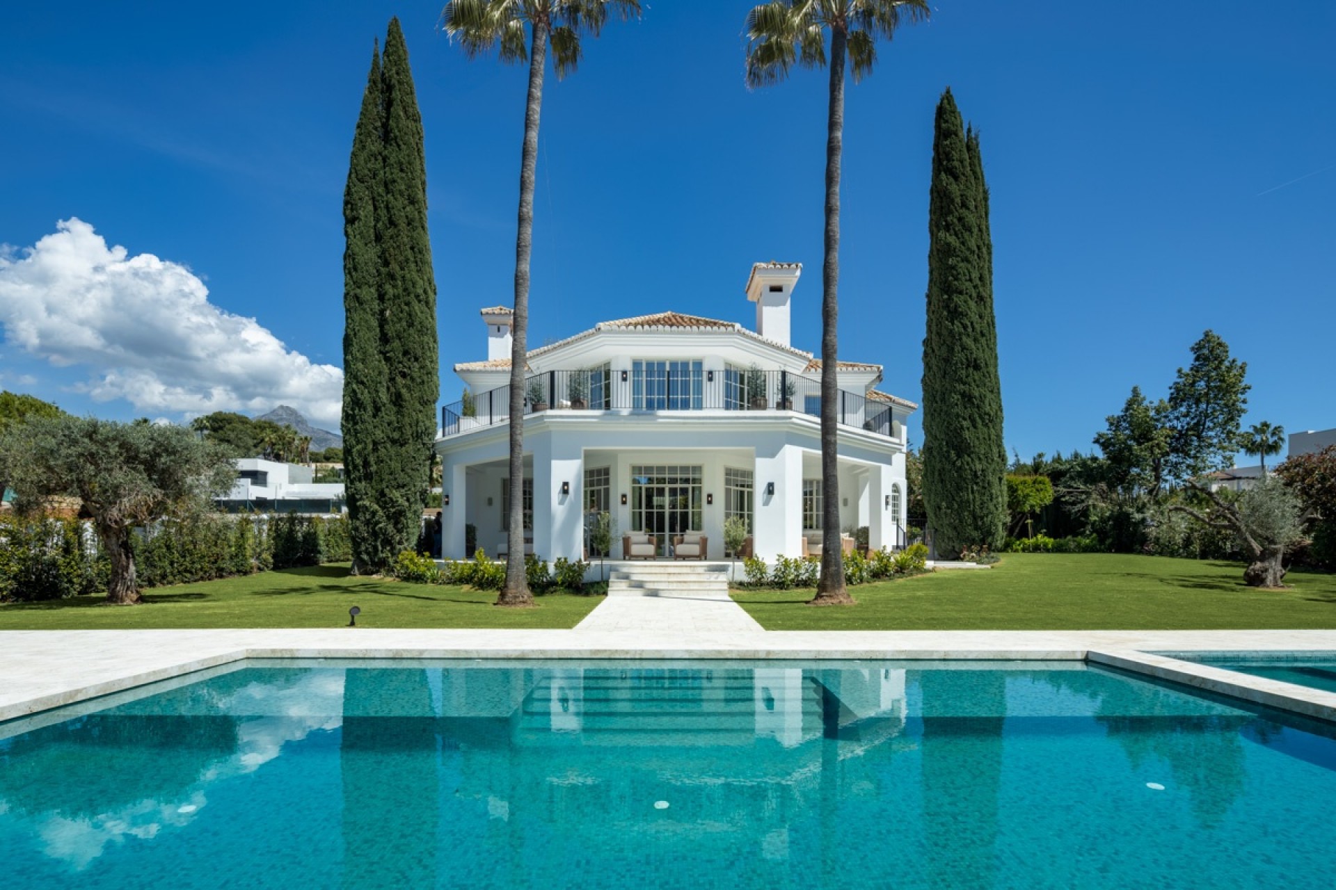New Build - Villa -
Marbella