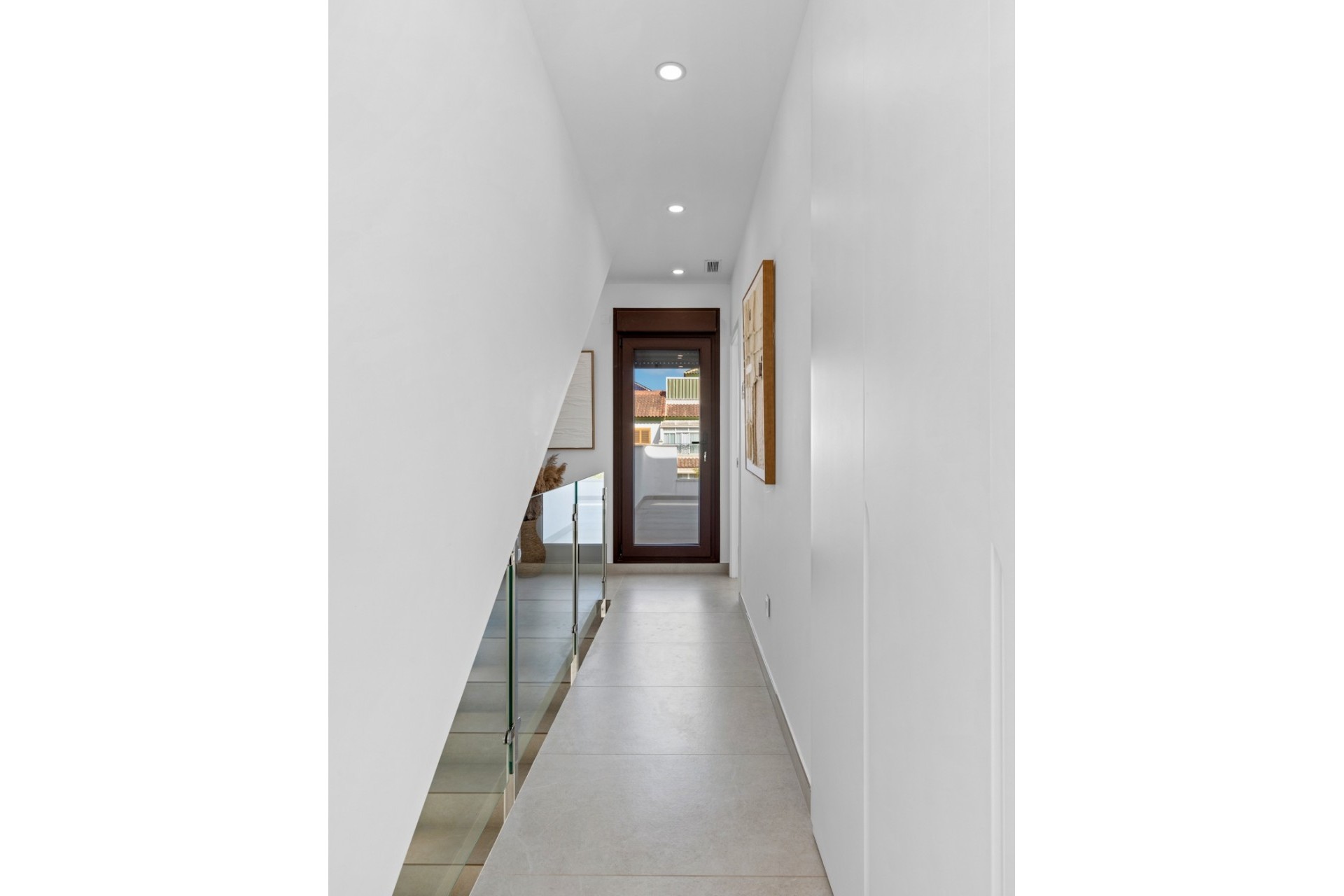 New Build - Villa -
Mil Palmeras