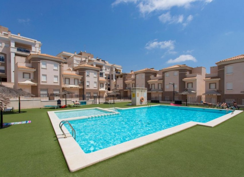 Nieuwbouw Woningen - Herenhuis -
Santa Pola