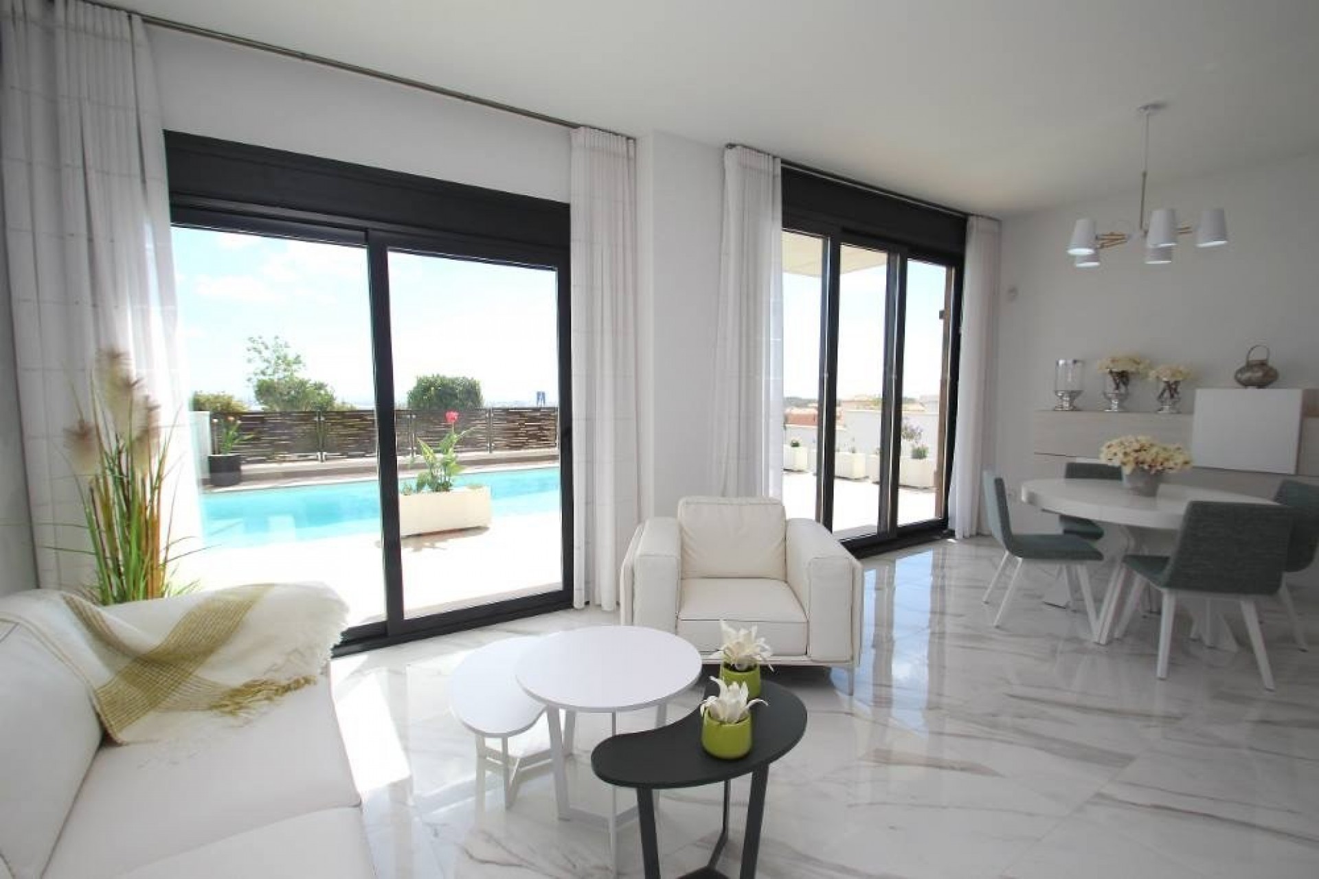 Nieuwbouw Woningen - Villa -
Alicante - Campoamor