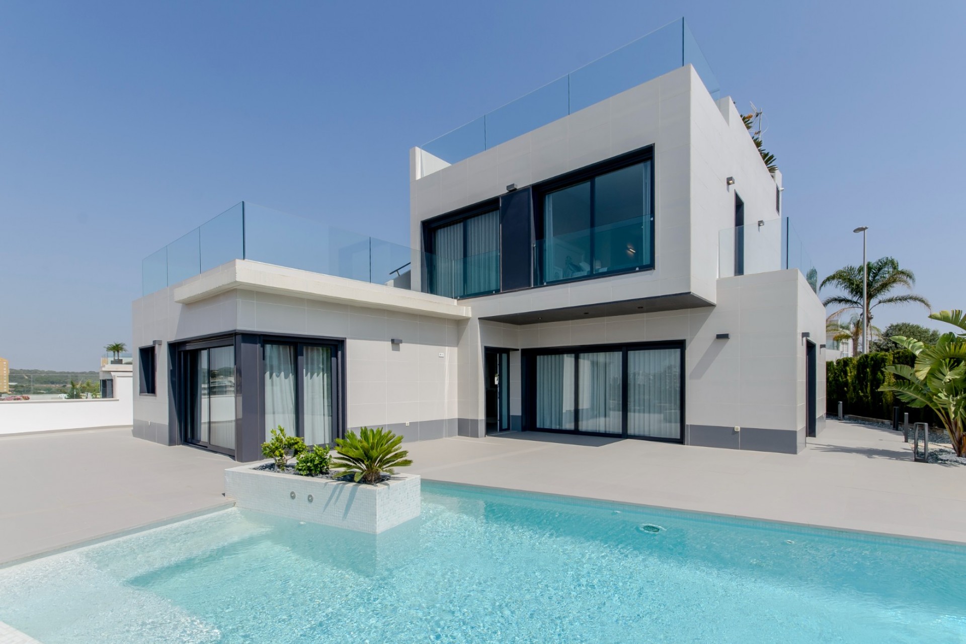 Nieuwbouw Woningen - Villa -
Alicante - Campoamor