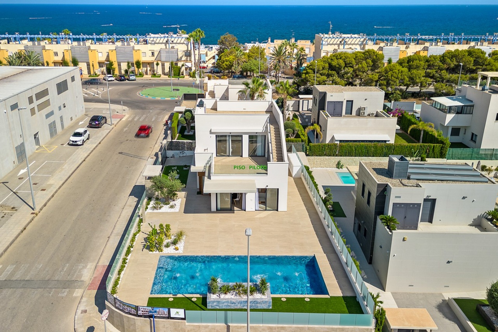 Nieuwbouw Woningen - Villa -
Alicante - Campoamor