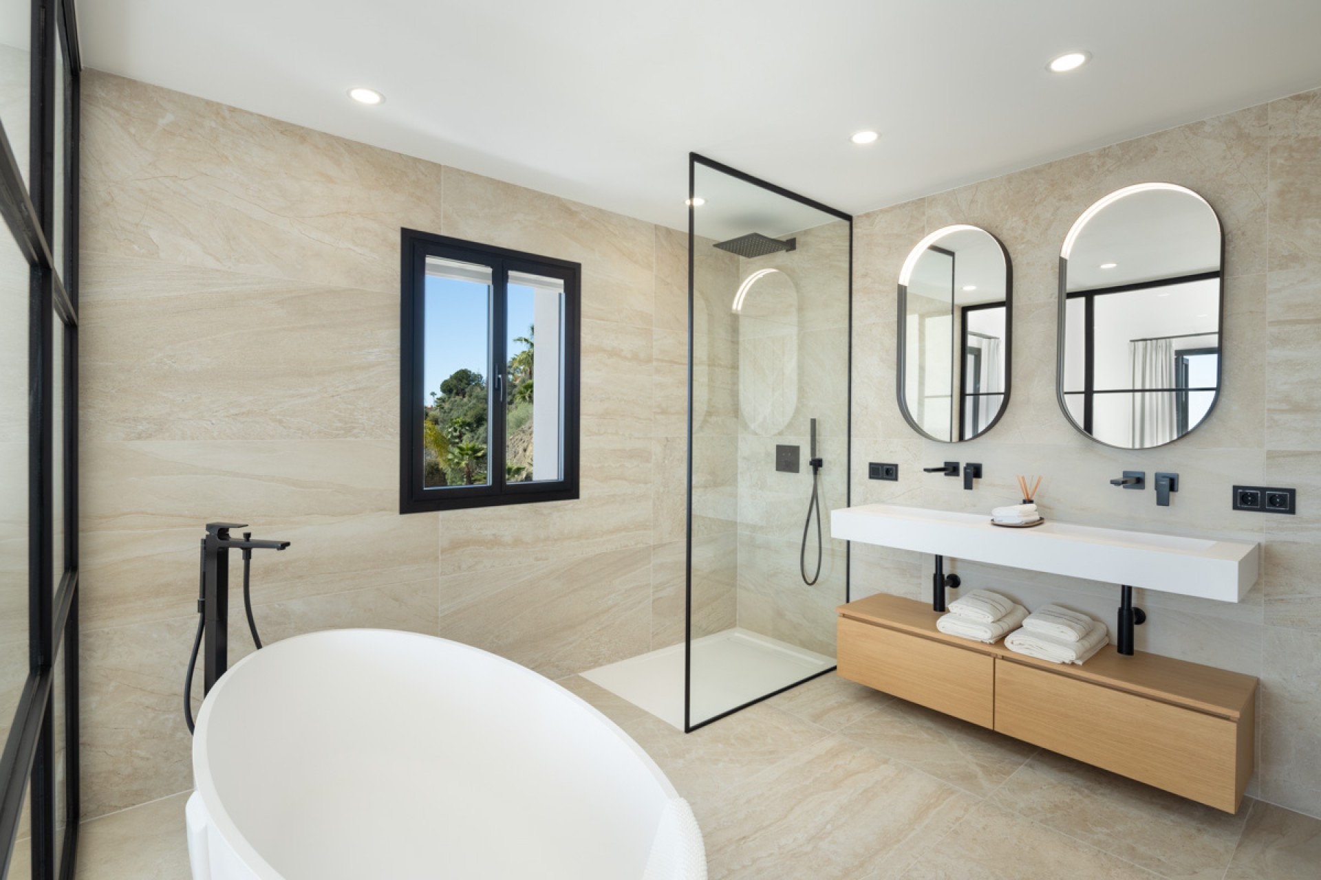 Nieuwbouw Woningen - Villa -
Benahavís