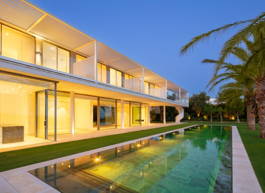 Nieuwbouw Woningen - Villa -
Casares