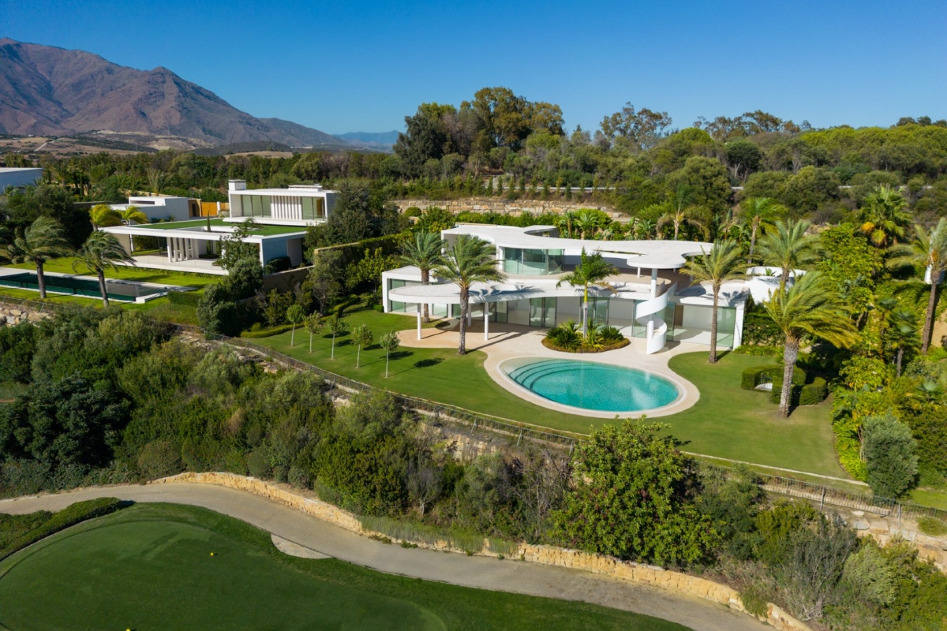 Nieuwbouw Woningen - Villa -
Casares