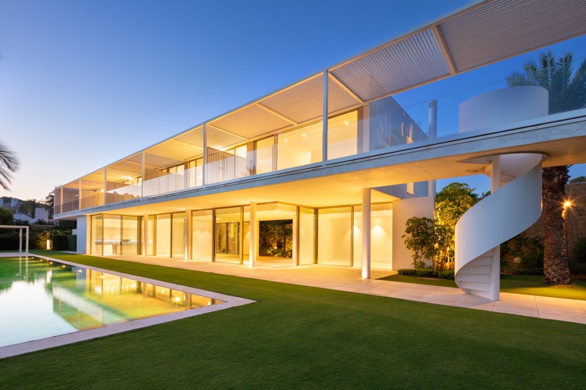 Nieuwbouw Woningen - Villa -
Casares