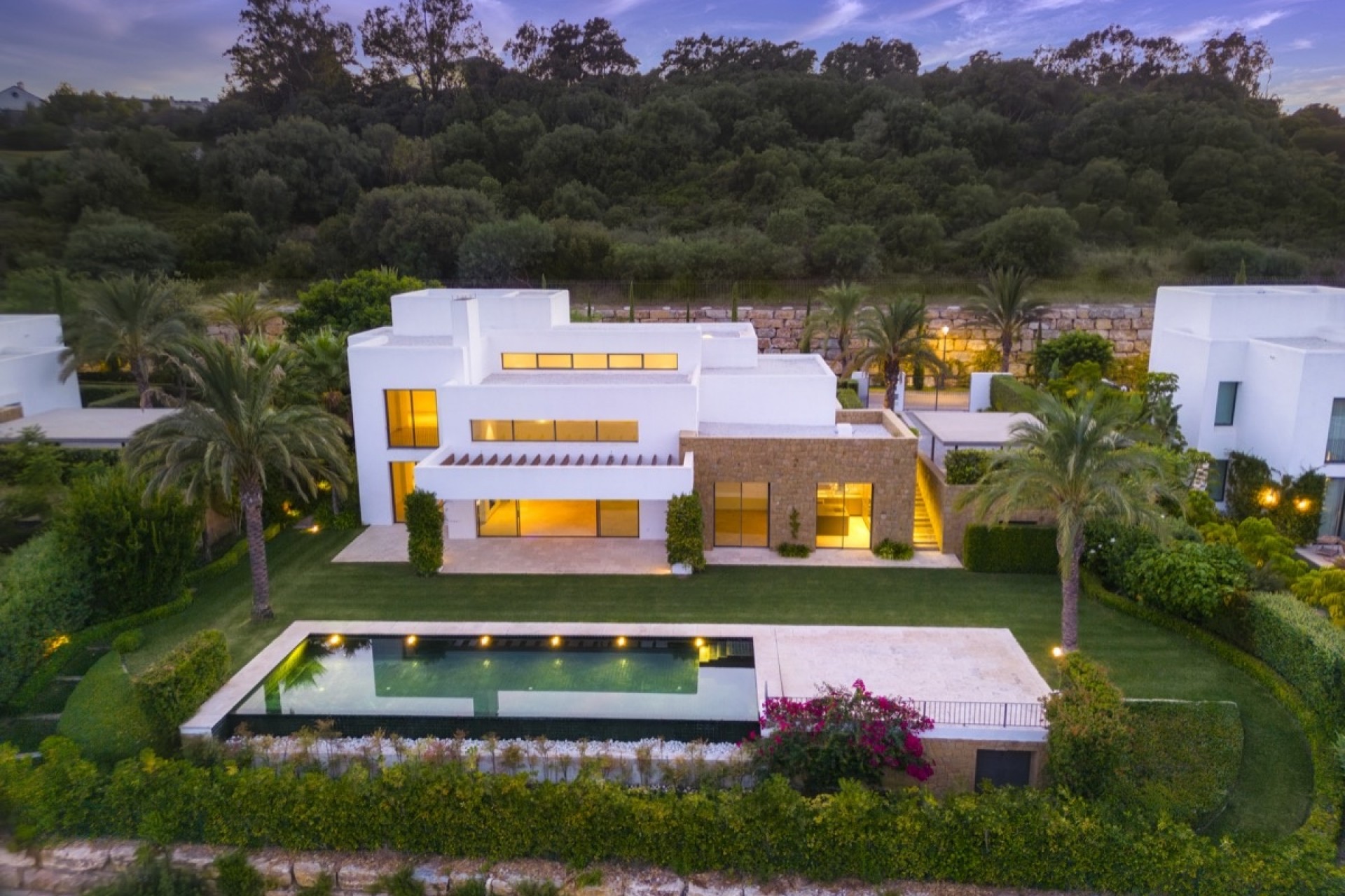 Nieuwbouw Woningen - Villa -
Casares