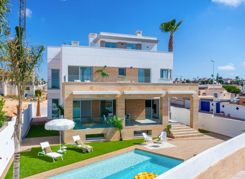 Nieuwbouw Woningen - Villa -
Ciudad Quesada